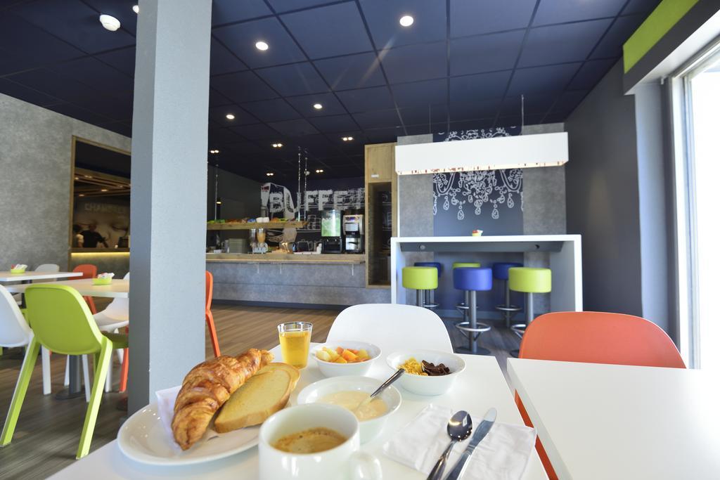 Ibis Budget Pau Lescar Exteriér fotografie