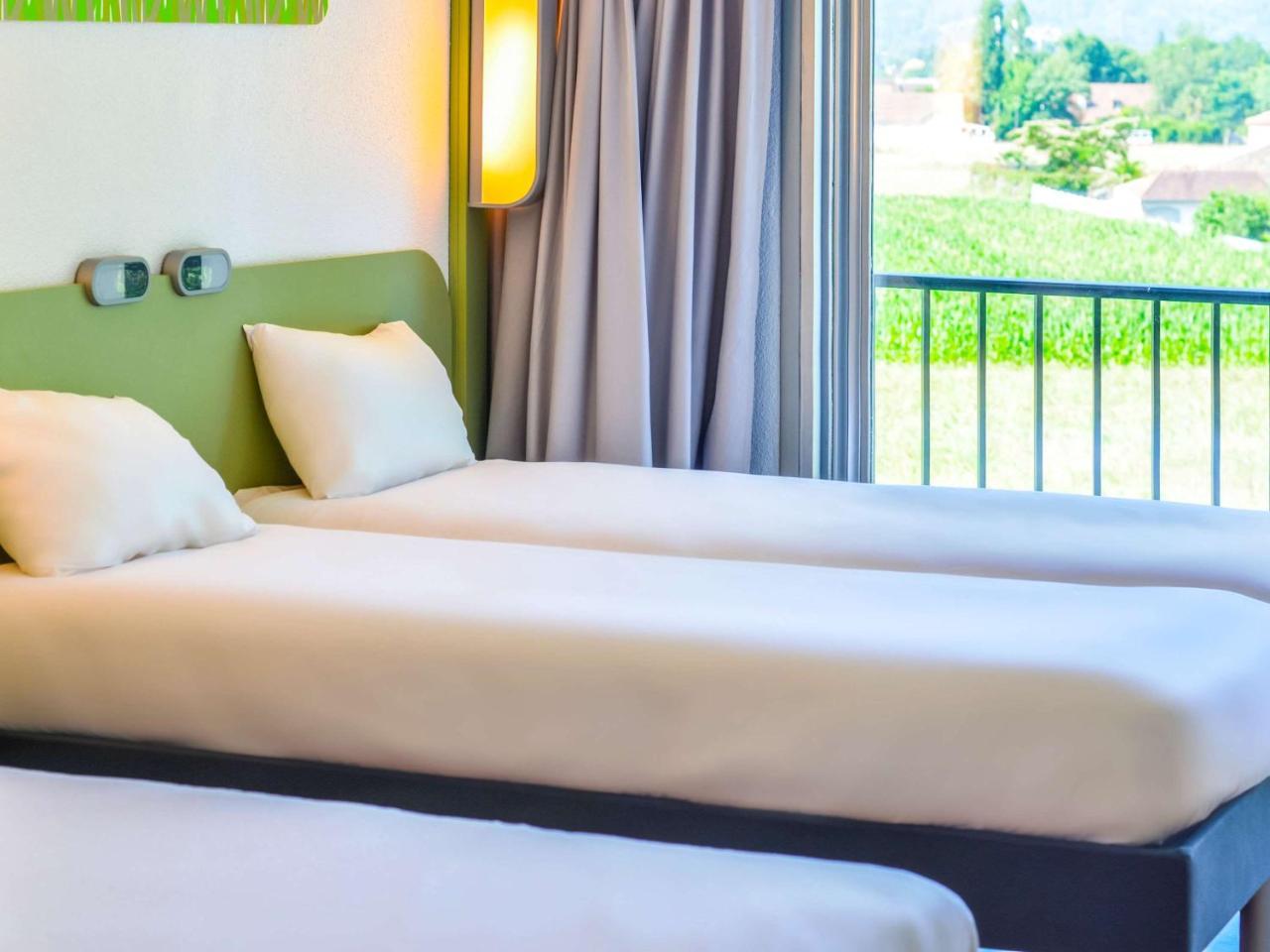Ibis Budget Pau Lescar Exteriér fotografie