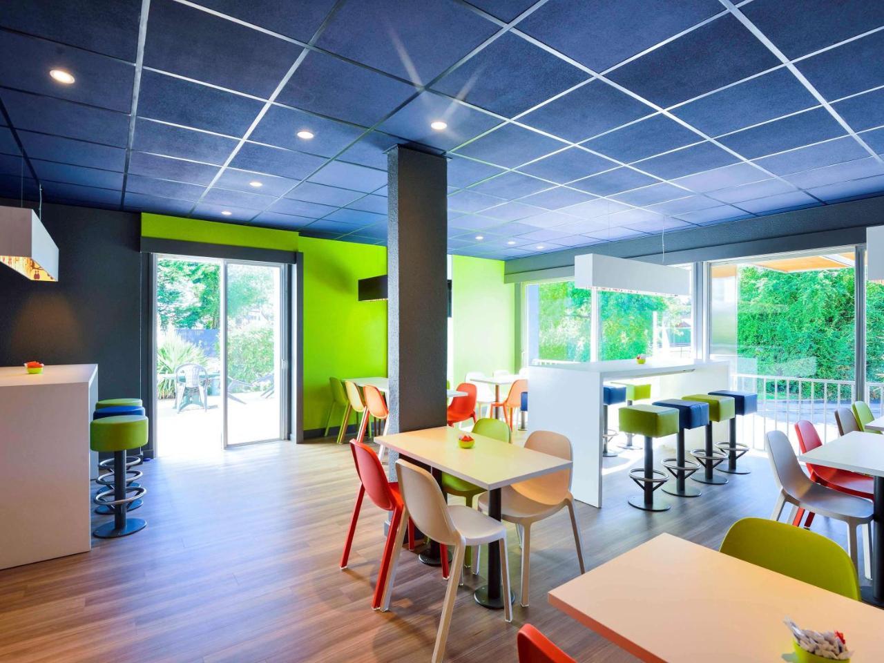 Ibis Budget Pau Lescar Exteriér fotografie
